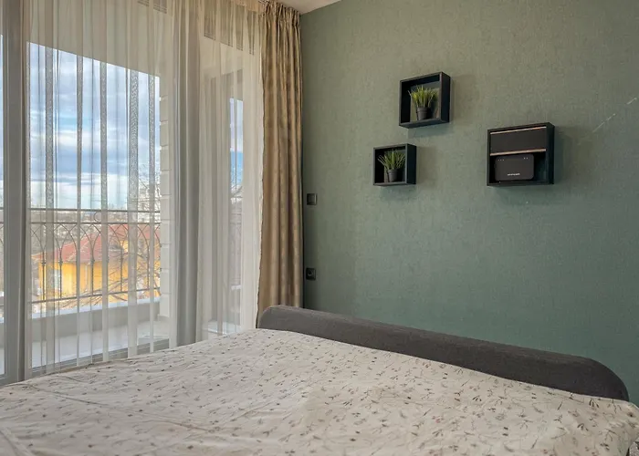 Stylish & Cozy 1br In The Center